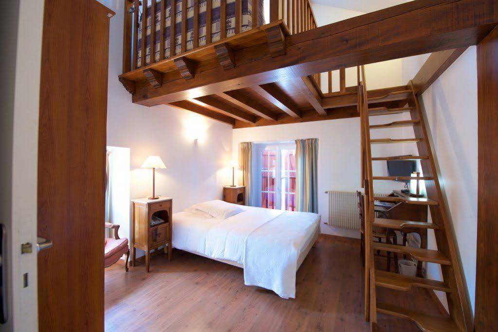 Auberge Chez Tante Ursule Камбо-ле-Бен Экстерьер фото