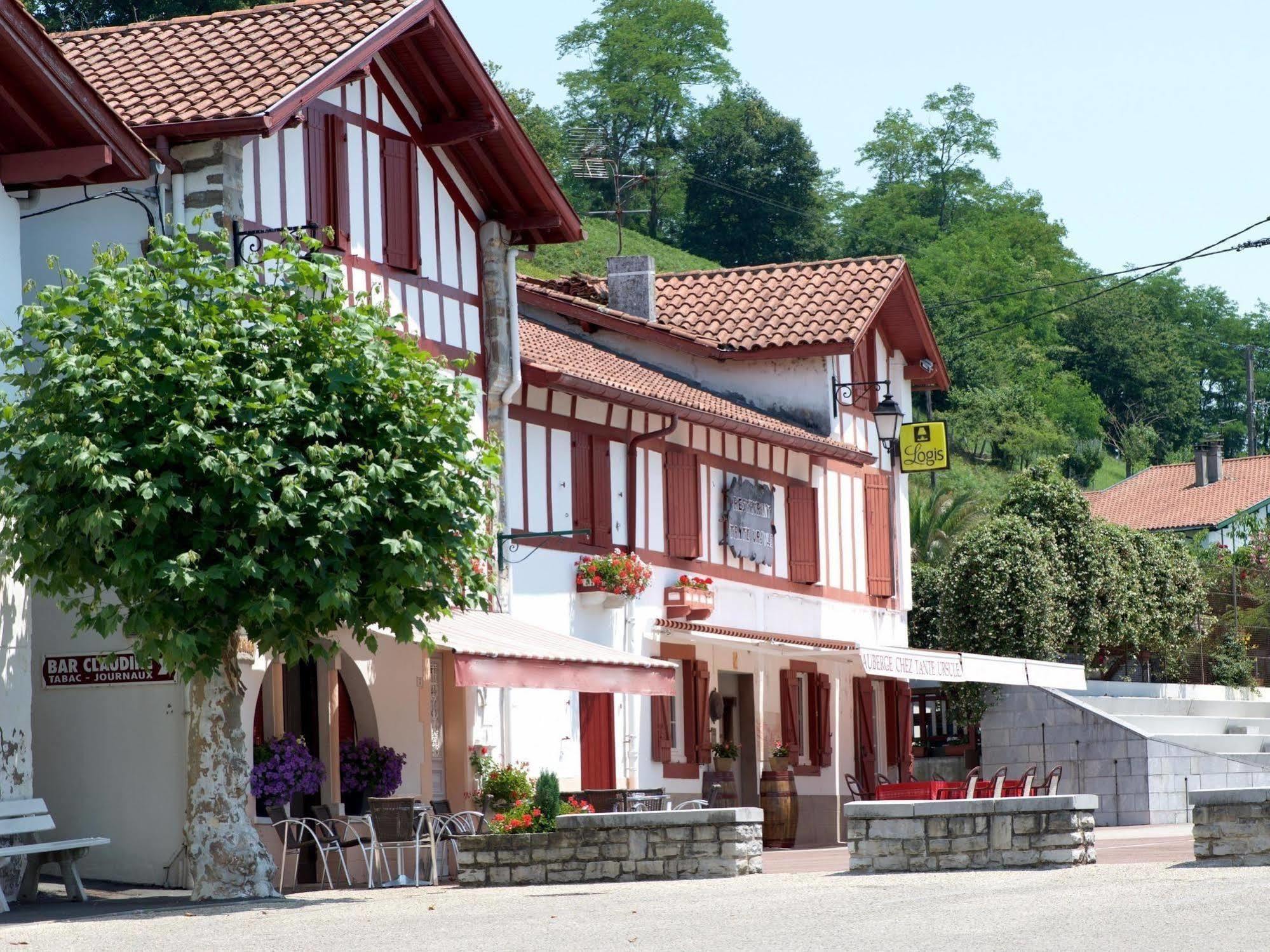 Auberge Chez Tante Ursule Камбо-ле-Бен Экстерьер фото