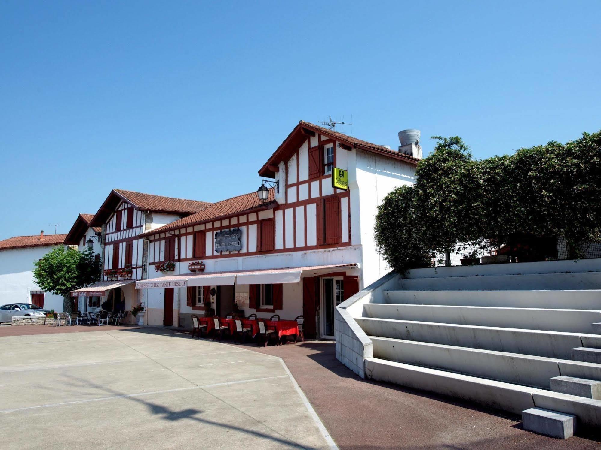 Auberge Chez Tante Ursule Камбо-ле-Бен Экстерьер фото